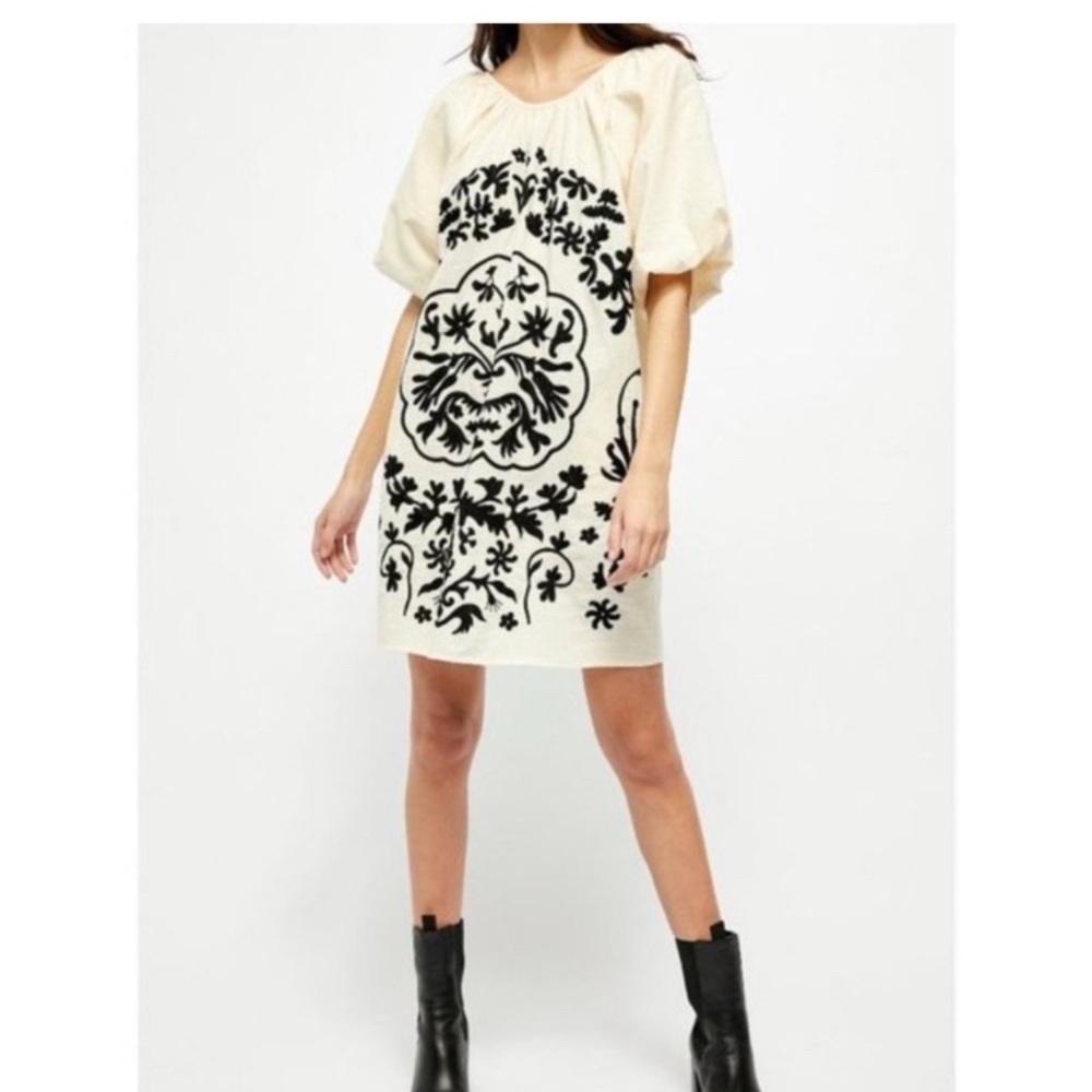 NWT Free People cotton dress. Size S/M.